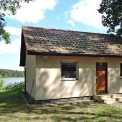 Holiday House in Szczecin at the lake with parking space for 4 persons