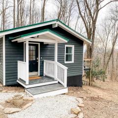 Mountain Retreat Nesteled in the Virginia Foothills