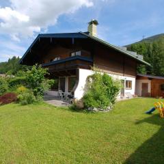 Scenic Apartment in Neukirchen am Gro venediger