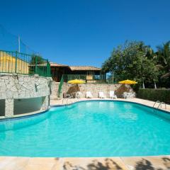 Casa em condomínio com piscina na melhor localização de Búzios - água e luz cobrados à parte