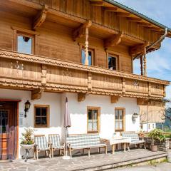 Apartment in Hainzenberg in a ski area