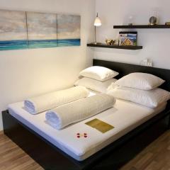 Wonderful & Private Room with en-suite bathroom