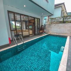 Platinum Dago Resort villa 15px Private Pool Bandung
