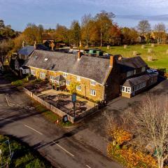 The Red Lion at Hellidon