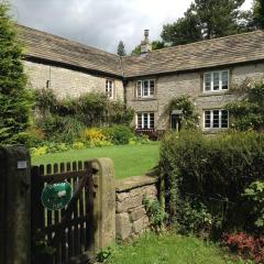 Dunscar Farm Bed & Breakfast