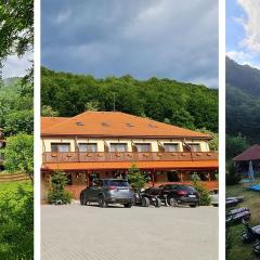 Pensiunea Castania - Pensiune cu piscina la munte