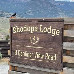 Rhodopa Lodge at Yellowstone
