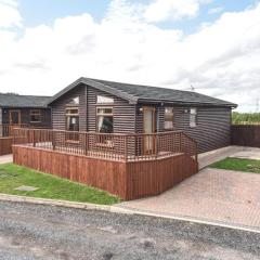 #2 Delightful 3 bedroom holiday lodge no hot tub