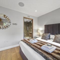 Lux 2 & 3 Bed Apartments in Camden Town FREE WIFI by City Stay Aparts London