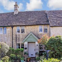 HEBE COTTAGE - Idyllic and homely with attention to detail