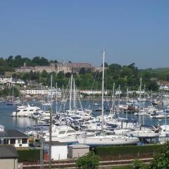 Shipwrights - Views across the Marina and River Dart, perfect bolthole