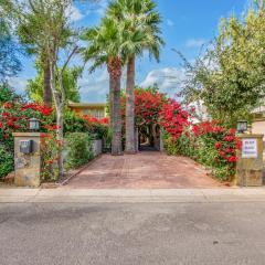 Desert Rose Villas - Spotless Three Bedroom Villa in the Heart of Scottsdale