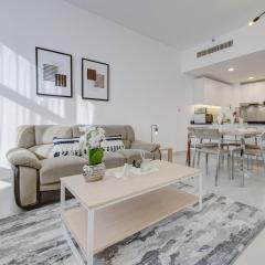 Cordial 2BR at The Pulse Residence Dubai South By Deluxe Holiday Homes