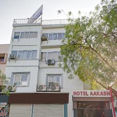Itsy Hotels Aakash,100 Mts From Sardar Patel Stadium