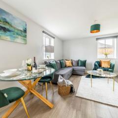 Super Luxe Central Maidenhead Apartment