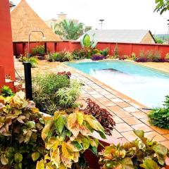 Appartement spacieux à Porto-Novo avec piscine partagée