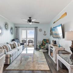 Bright and Sunny Condo with Stunning Oceanfront