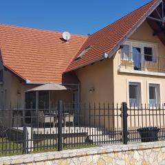 Balaton Villa