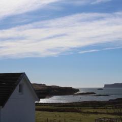 The Loft at Strathardle - Lochside Apartment, Isle of Skye