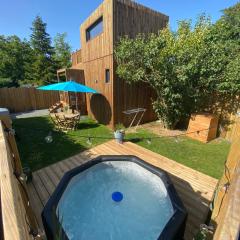 Tiny et Jacuzzi Charente Maritime