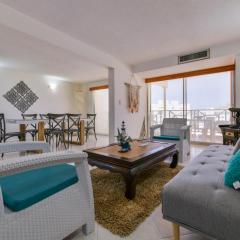 PENTHOUSE AGUAMARINA