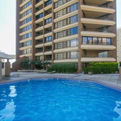 Spacious Condos with Private Balcony at Discovery Bay - Free Wifi, Near Beaches!