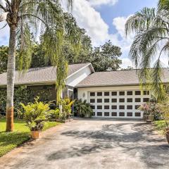 Updated Fort Myers Escape with Screened Lanai!