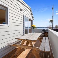 Sea La Vie - Russell Holiday Home