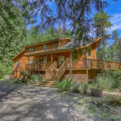 Salmon River Chalet - Meredith Lodging