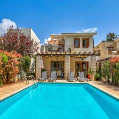 2 bedroom Villa Destu with private pool and golf views, Aphrodite Hills Resort