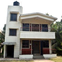 Shrikanchan Bungalow near Dapoli