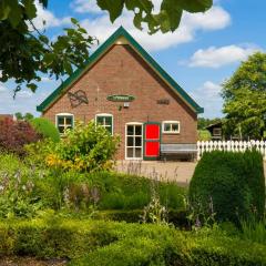 Pothuus 2 persoons vrijstaand huis met vrij uitzicht in de Achterhoek