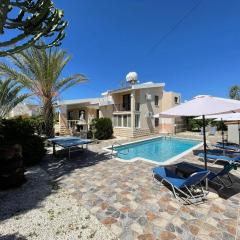 Villa Ocean Stones 1Km From Main Coral Bay Beach