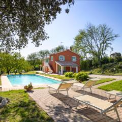 Villa LeMarche b&b