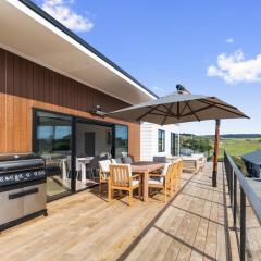 Tuturu Bliss - Ruakākā Holiday Home