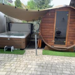 4 * Wohnung SPA Whirlpool & Sauna in Seenähe