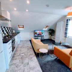 Crystal Suite 4 - private parking - metro