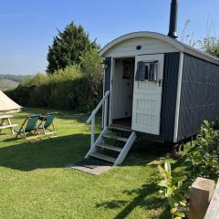 Home Farm Shepherds Hut with Firepit and Wood Burning Stove