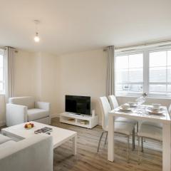 Pass the Keys Stunning 2 bed Apartment with free onsite parking