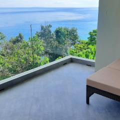 Luxury 2 Bed, 2 Bath Apartment with Panoramic Ocean Views, Peaceful, Private Beach