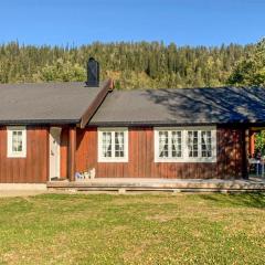 Nice Home In Beitstad With Kitchen