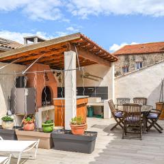3 Bedroom Stunning Home In Colombiers