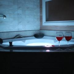 DUPLEX COM JACUZZI NA BORGES - SATTVA HOME