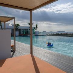 Sutera Avenue KK Infinity Pool 10 mins to Airport 10 mins to Jetty LSS HomeStay