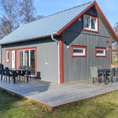 Stunning Home In Löttorp With Wifi