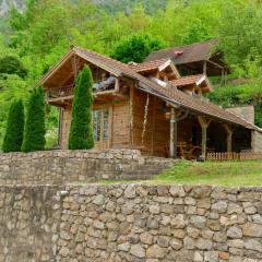 Drinska Villa Cabin