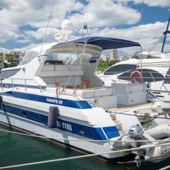 Hakuna Matata - Living a perfect life, Yacht Pershing 52