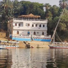 ABAZIDO Nubian Guest House