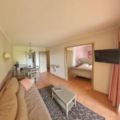 Hôtel du Golf de Pont Royal - appartement paisible rez de jardin - terrasse & piscine