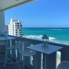 KASA Blue Ocean - 2 bed 2 bath for 4 OCEAN VIEW BALCONY BEACHFRONT CONDO POOL